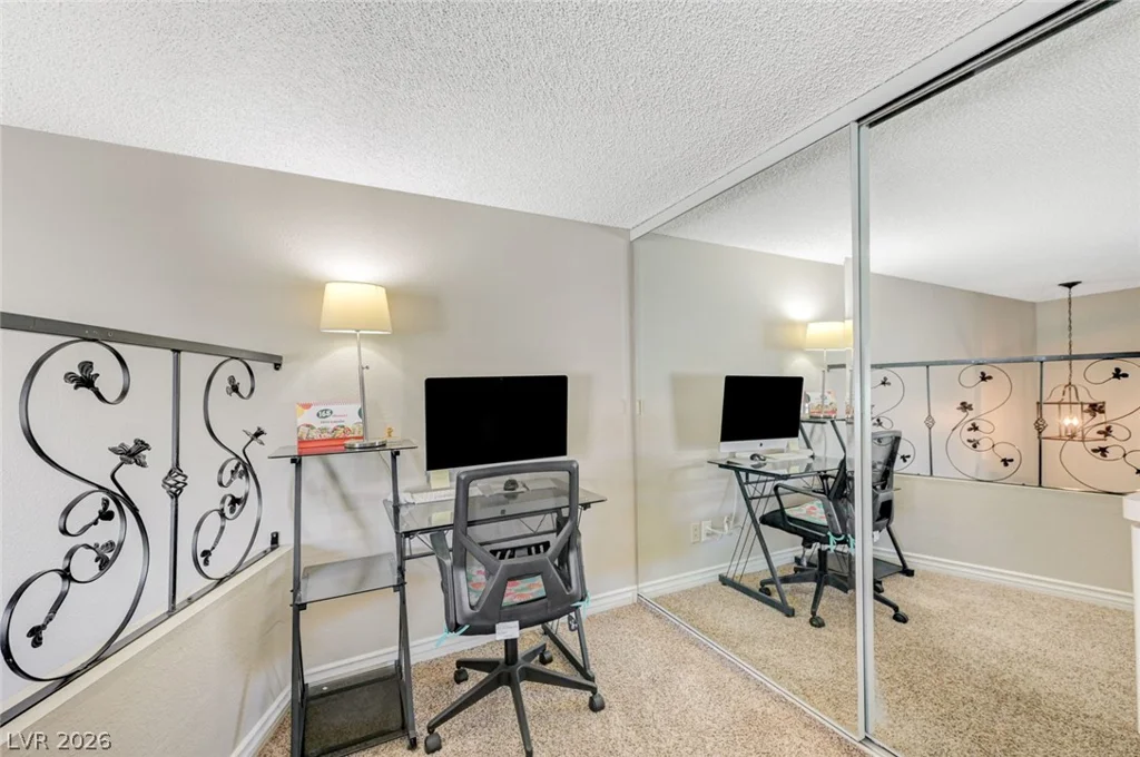 1016 Willow Tree, Las Vegas, NV 89128