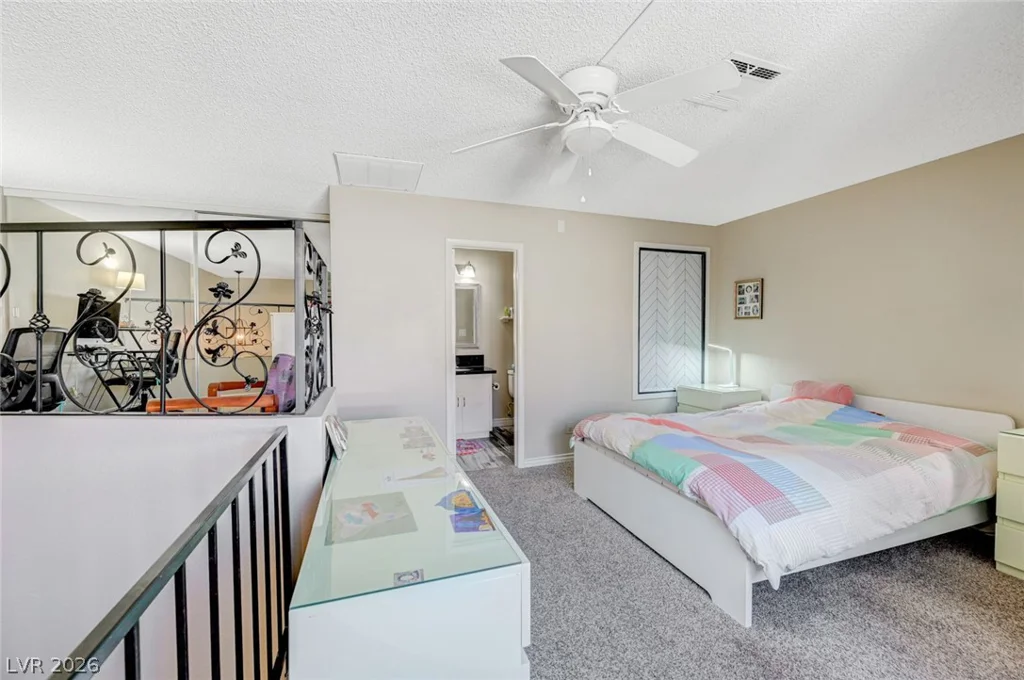 1016 Willow Tree, Las Vegas, NV 89128