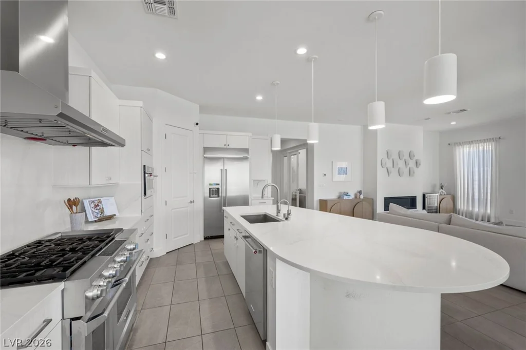3060 Full Lotus, Las Vegas, NV 89138