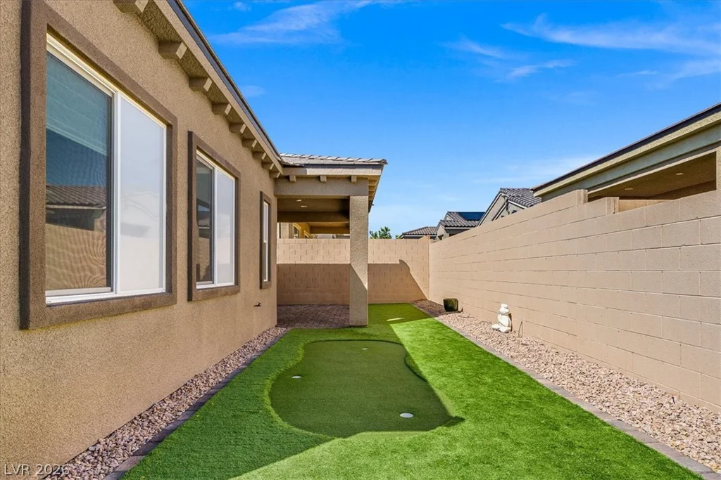 10142 TREE BLOSSOM, Las Vegas, NV 89166