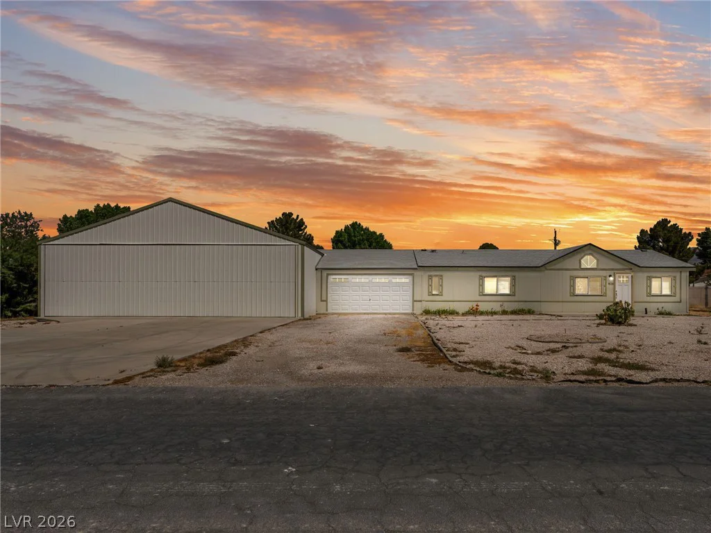 808 Skyhawk, Jean, NV 89019