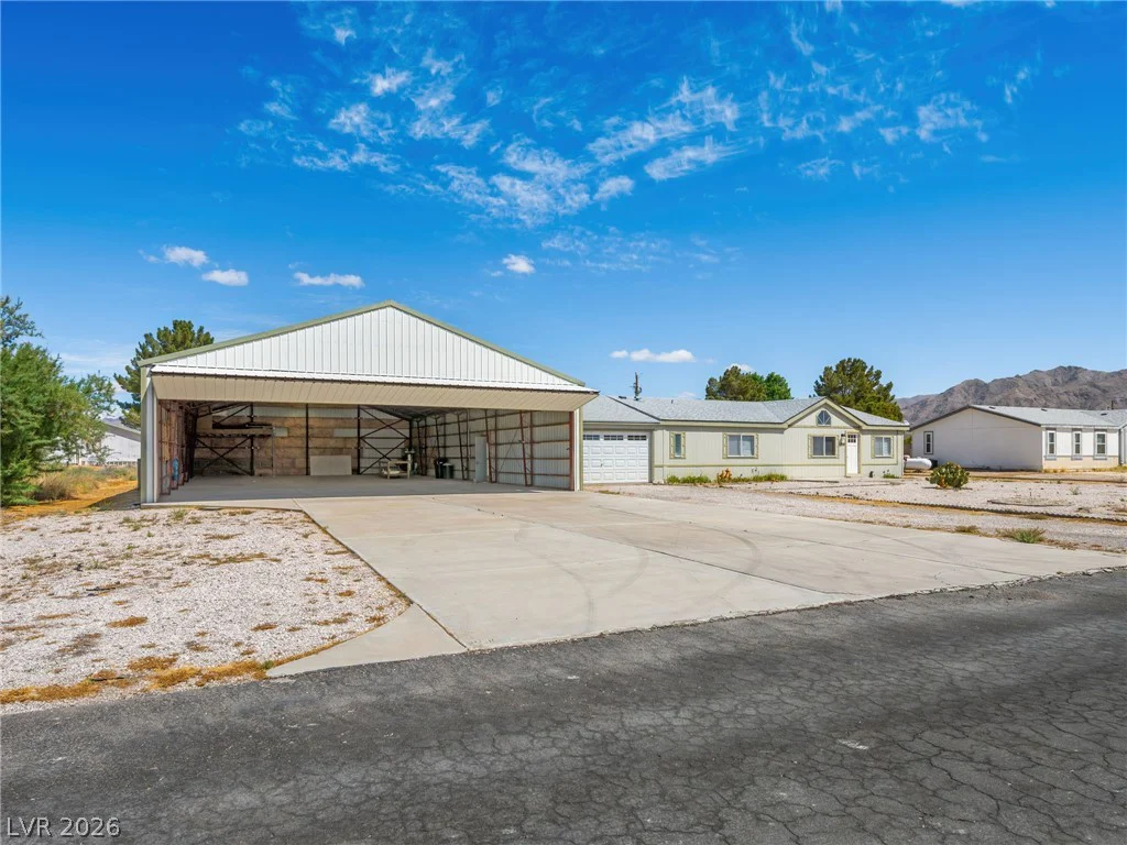 808 Skyhawk, Jean, NV 89019