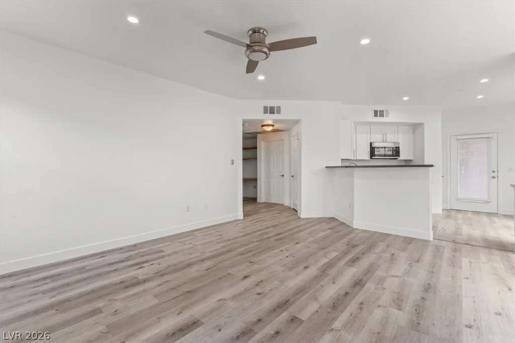 9975 Peace, Las Vegas, NV 89147
