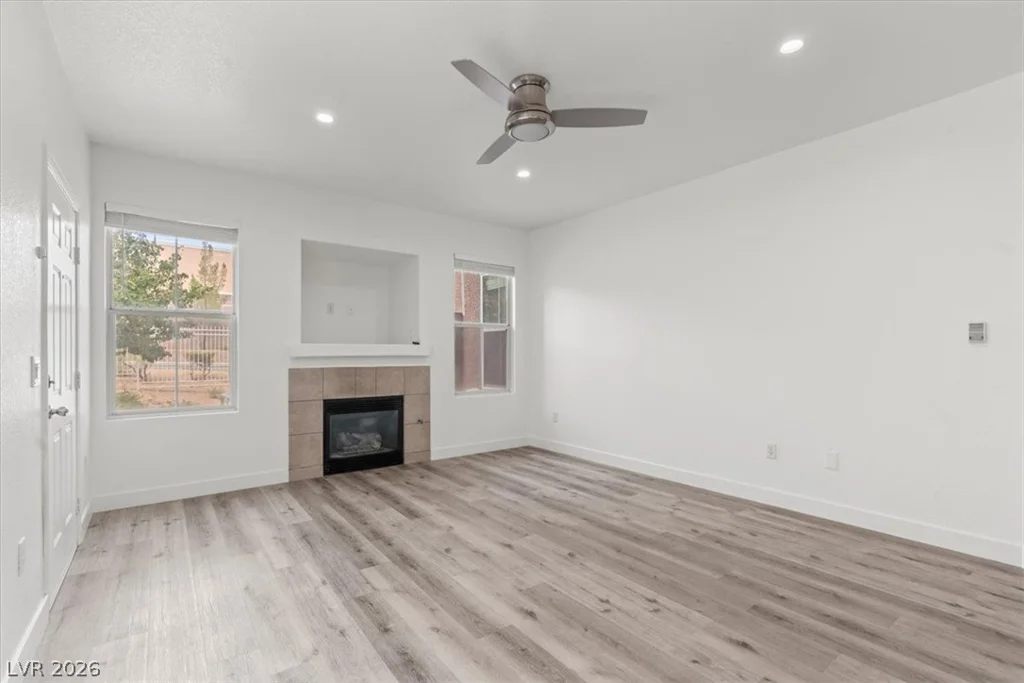 9975 Peace, Las Vegas, NV 89147