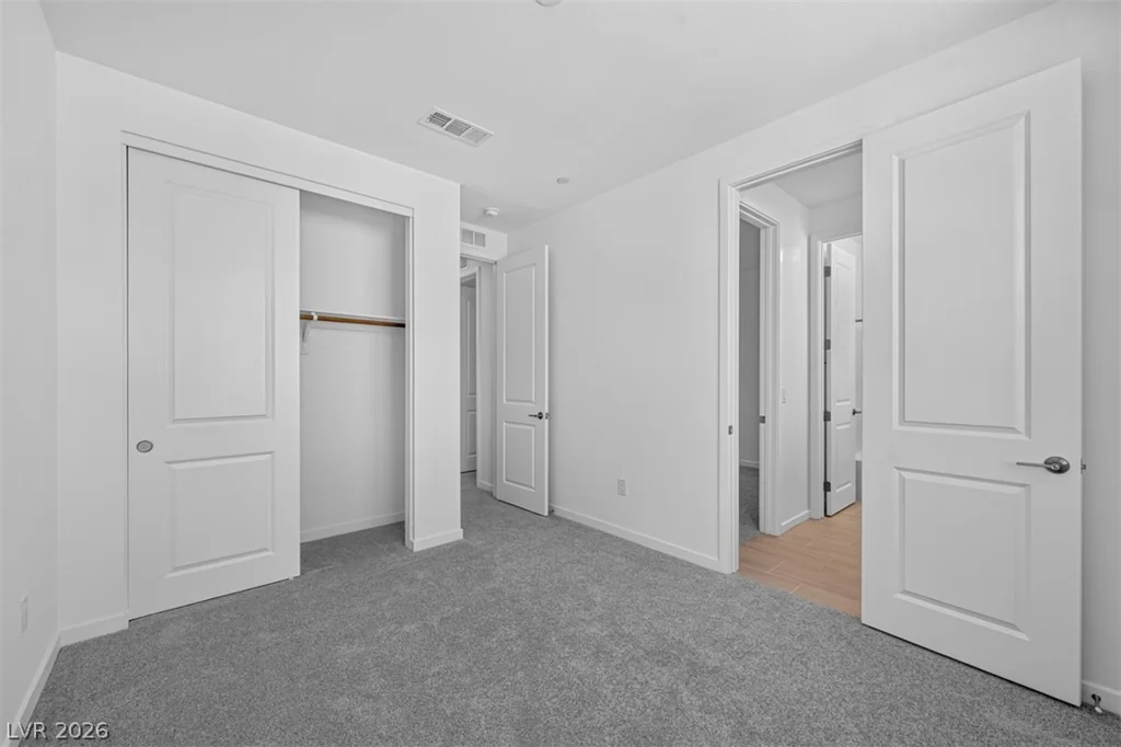 1530 Hopeful Lark, Las Vegas, NV 89138