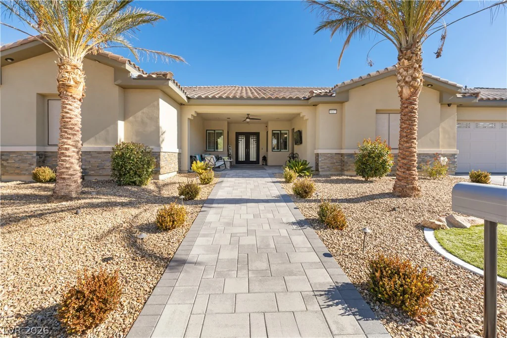 9117 Hickam, Las Vegas, NV 89129