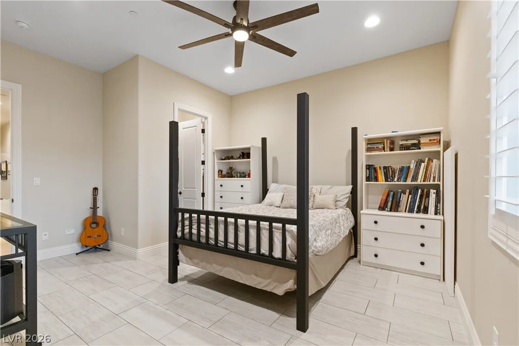 9117 Hickam, Las Vegas, NV 89129