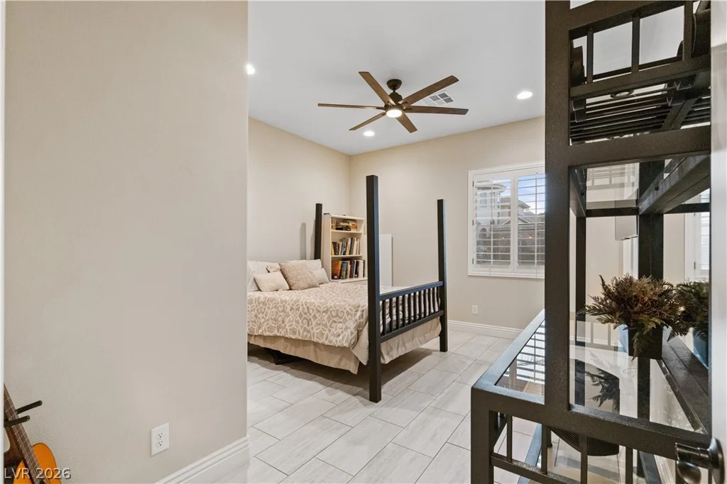 9117 Hickam, Las Vegas, NV 89129