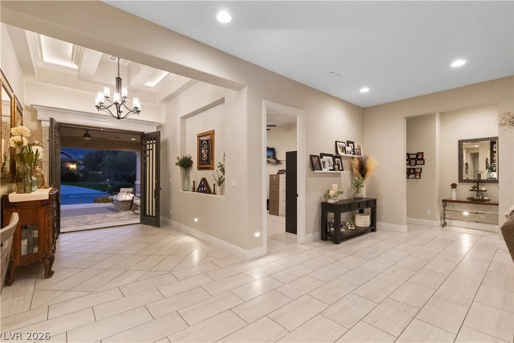 9117 Hickam, Las Vegas, NV 89129