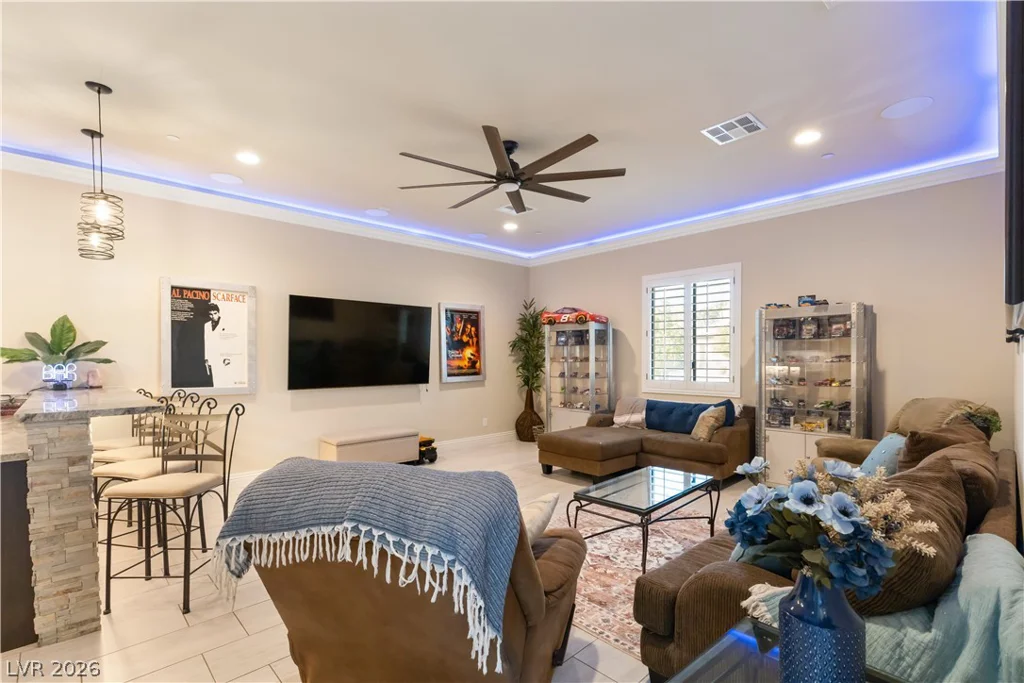 9117 Hickam, Las Vegas, NV 89129