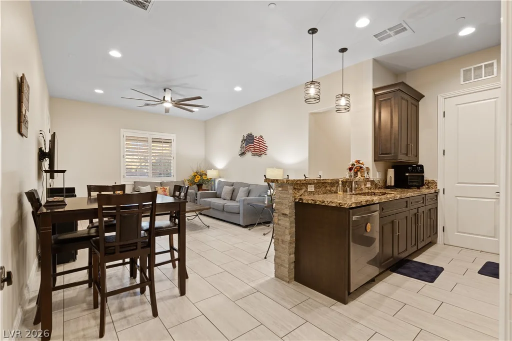 9117 Hickam, Las Vegas, NV 89129