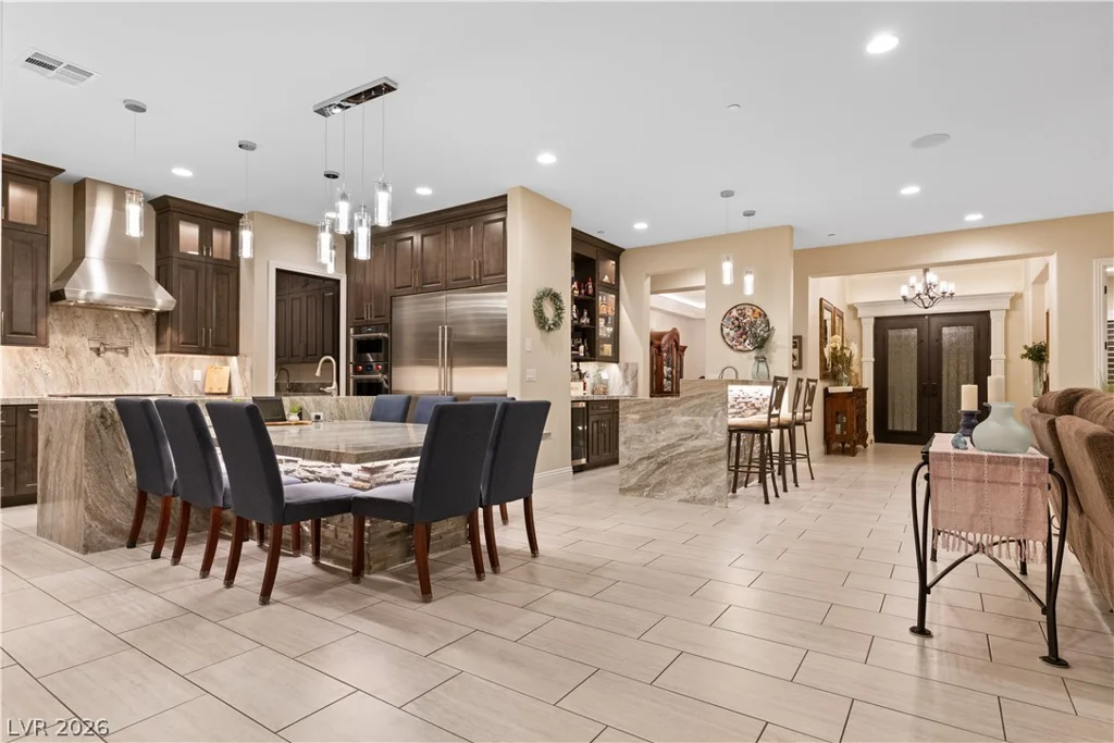 9117 Hickam, Las Vegas, NV 89129