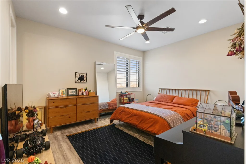9117 Hickam, Las Vegas, NV 89129