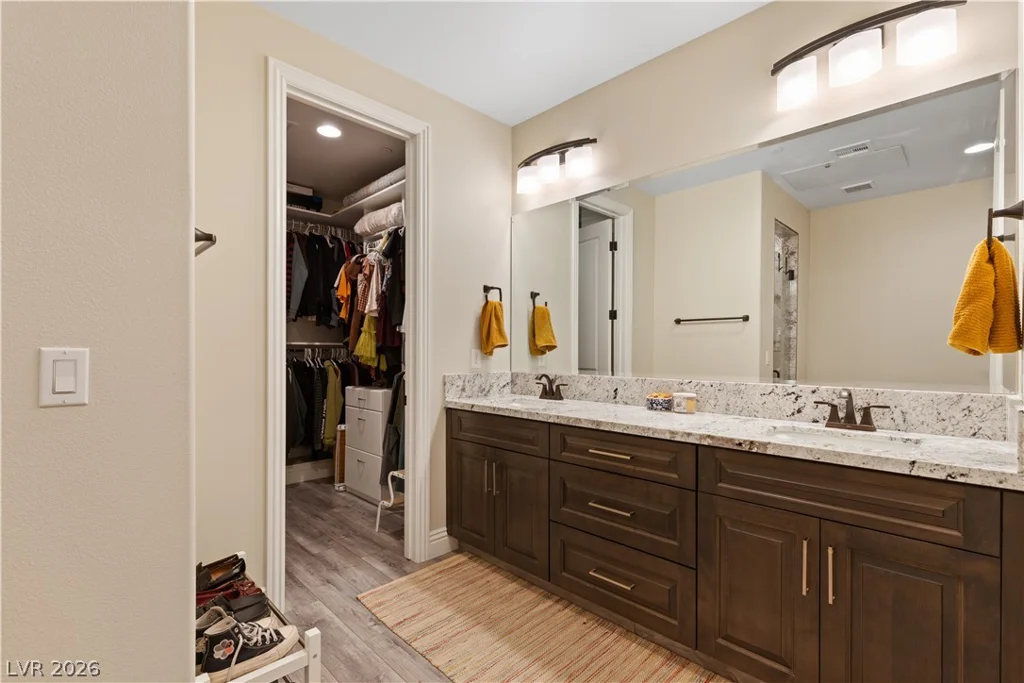 9117 Hickam, Las Vegas, NV 89129