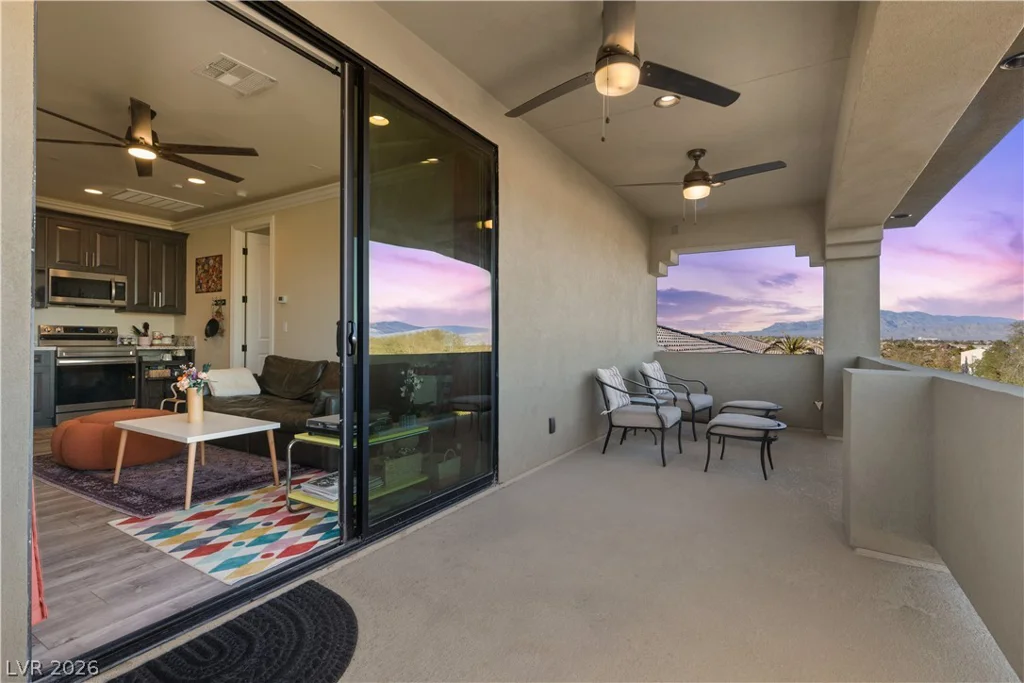9117 Hickam, Las Vegas, NV 89129