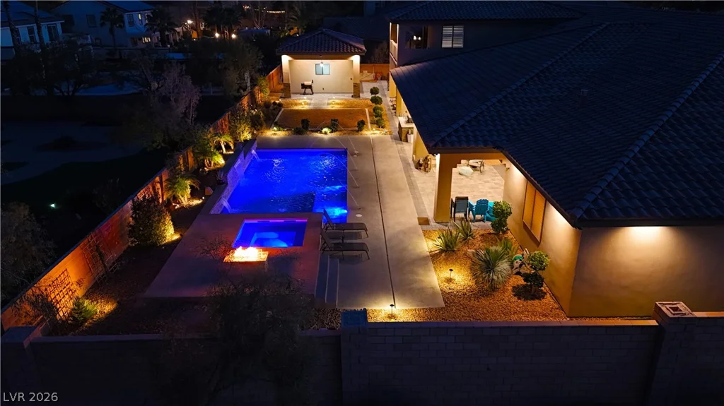9117 Hickam, Las Vegas, NV 89129