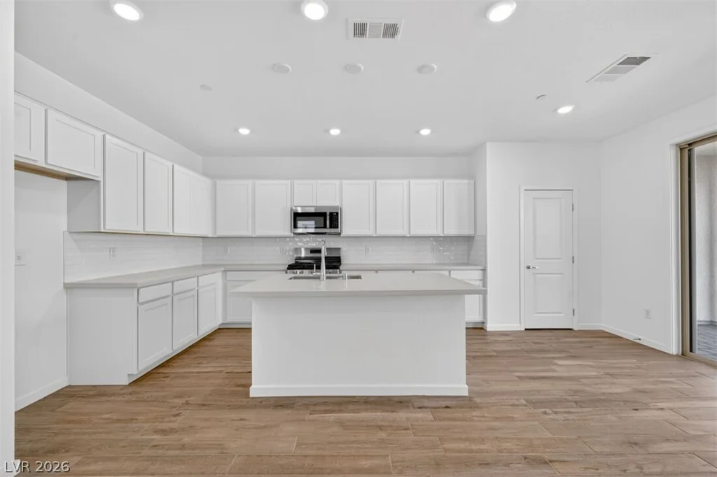 113 Tardando, Henderson, NV 89015