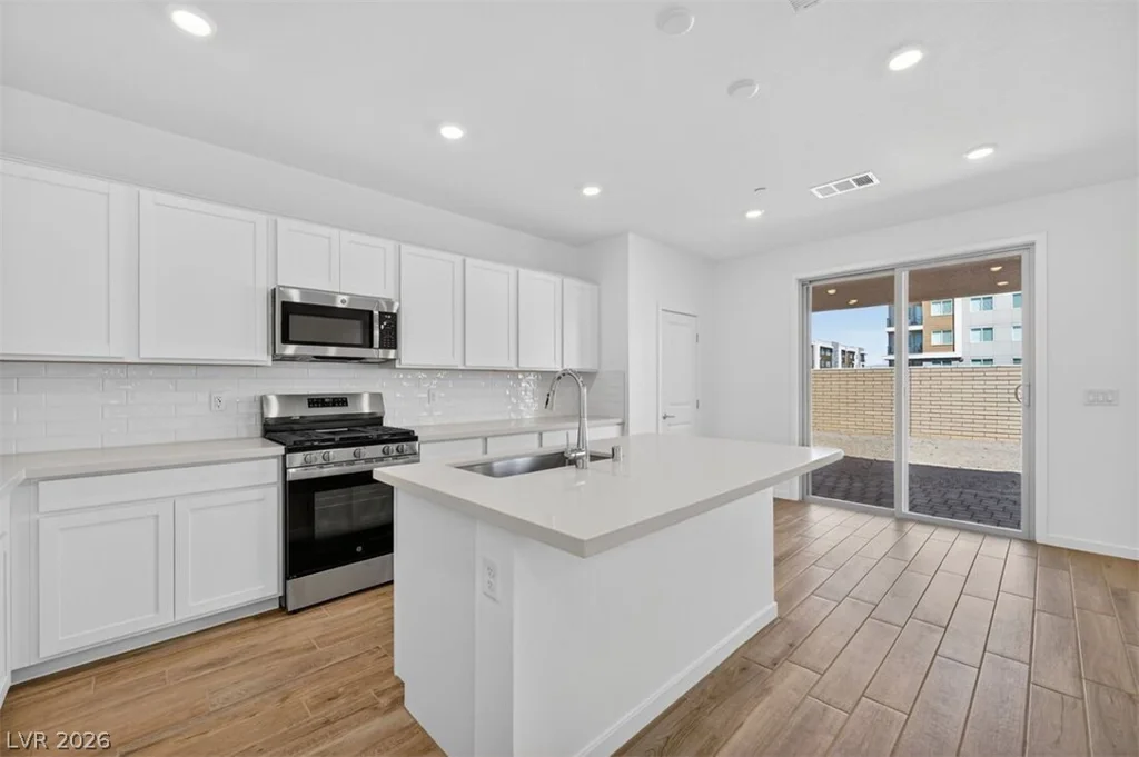 113 Tardando, Henderson, NV 89015