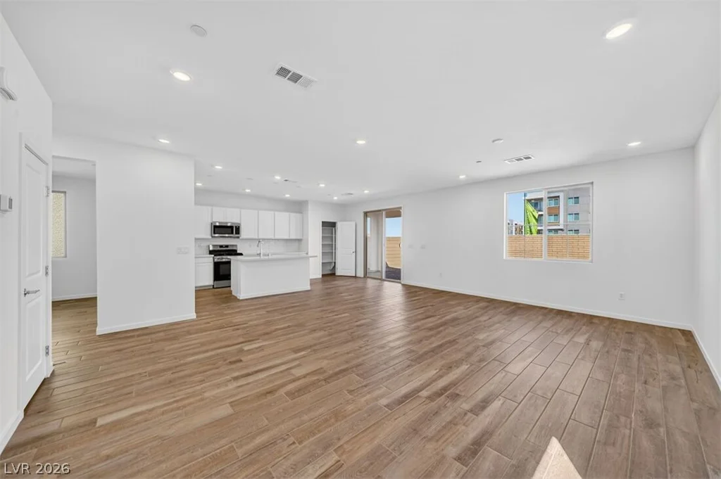 113 Tardando, Henderson, NV 89015