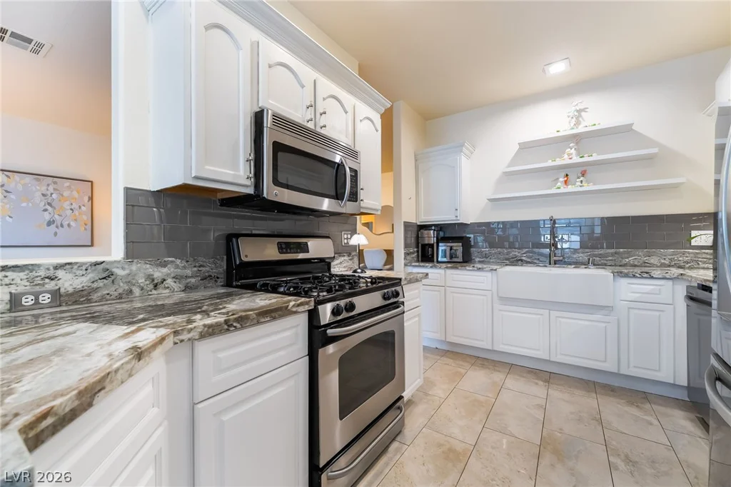 2050 Warm Springs, Henderson, NV 89014