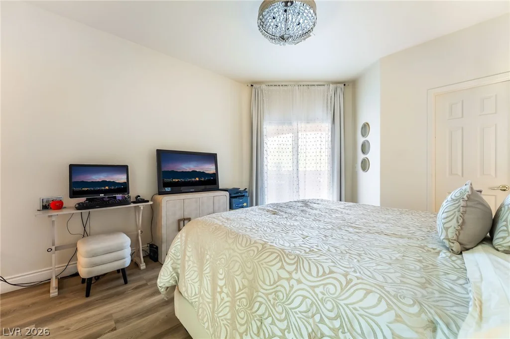 2050 Warm Springs, Henderson, NV 89014