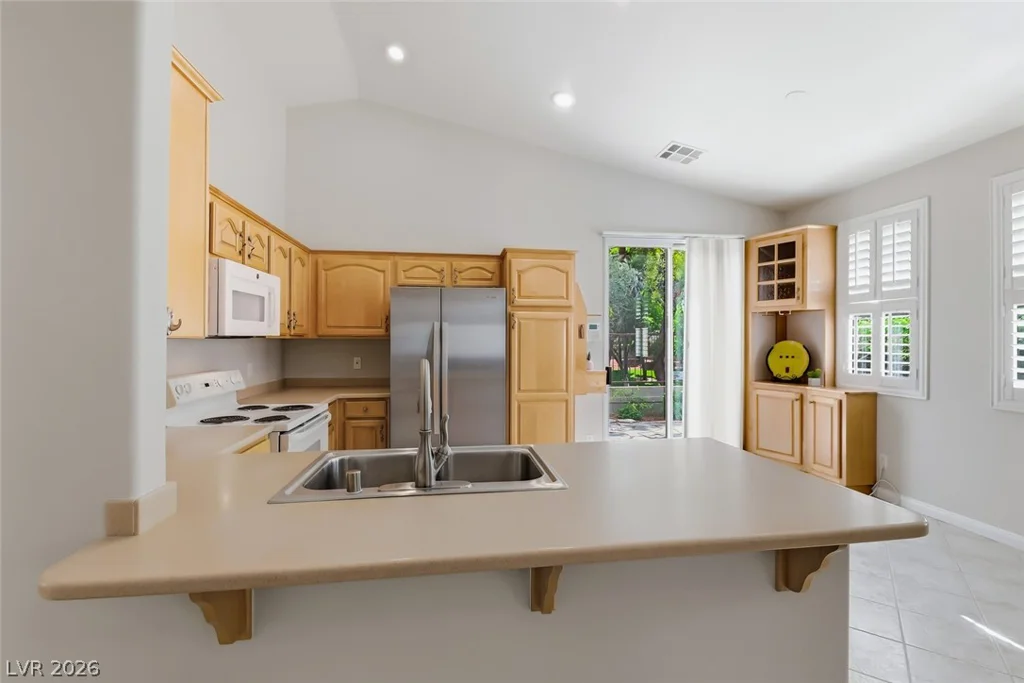 9765 Floweret, Las Vegas, NV 89117