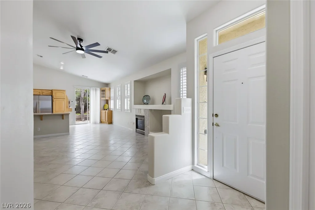9765 Floweret, Las Vegas, NV 89117