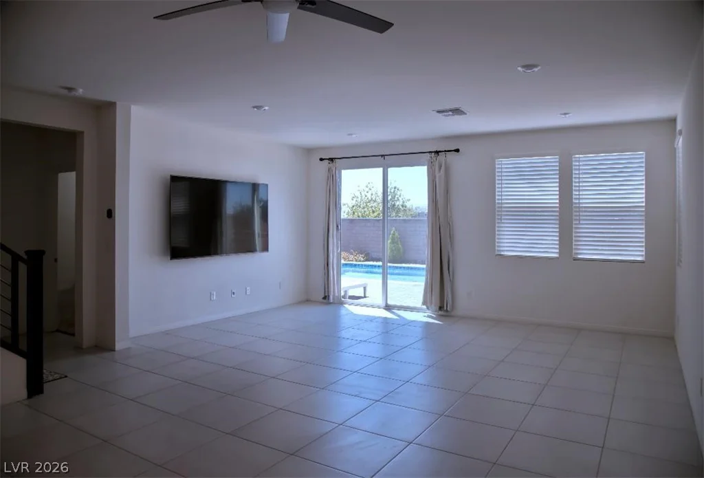 6841 Toll Mountain, North Las Vegas, NV 89086