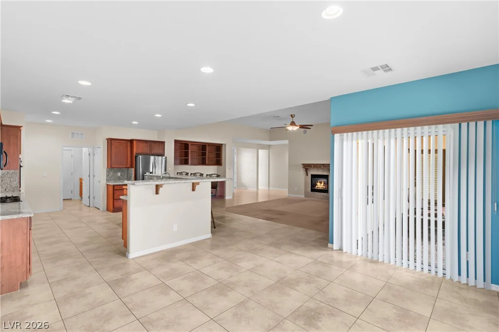 5823 Reeves Springs, Las Vegas, NV 89131