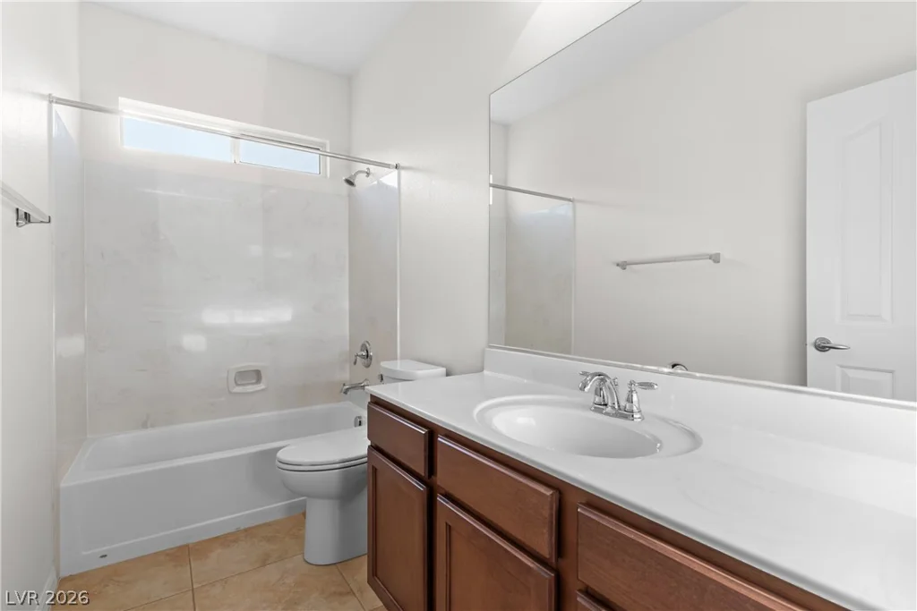 5823 Reeves Springs, Las Vegas, NV 89131