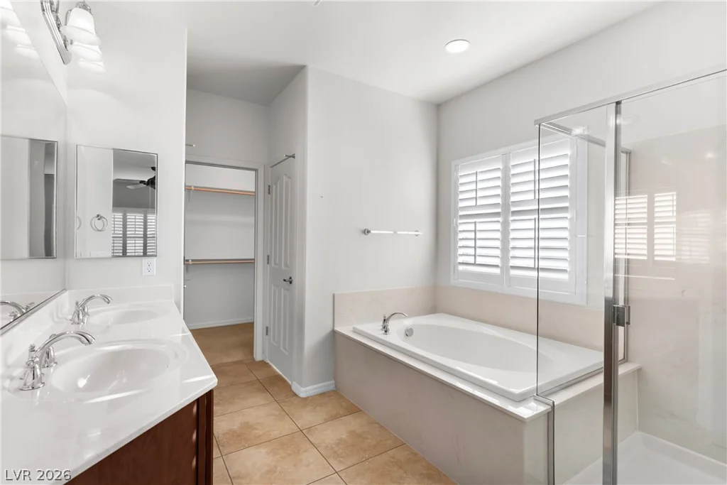 5823 Reeves Springs, Las Vegas, NV 89131