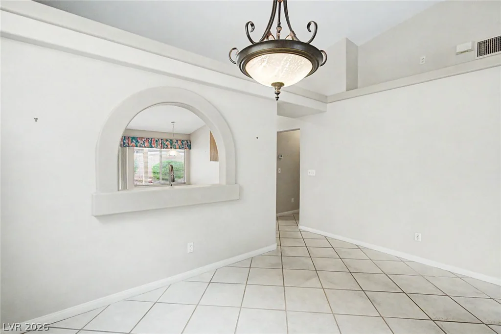 8713 Blazing Saddle, Las Vegas, NV 89129