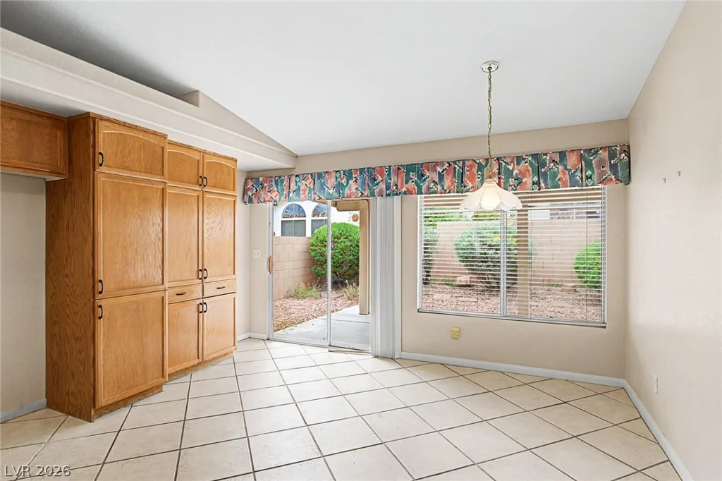 8713 Blazing Saddle, Las Vegas, NV 89129