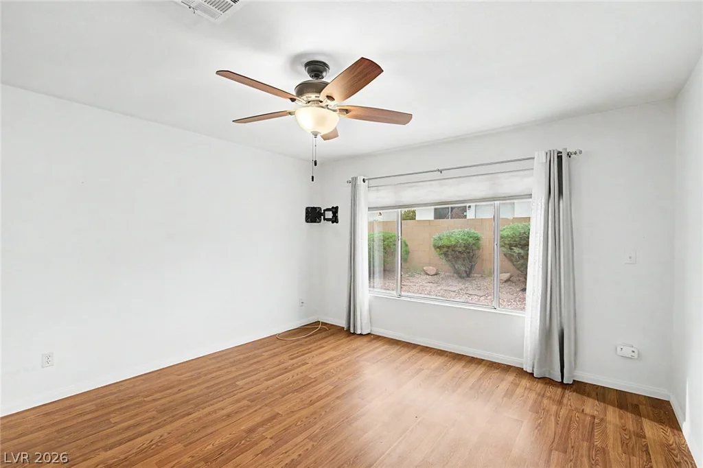 8713 Blazing Saddle, Las Vegas, NV 89129