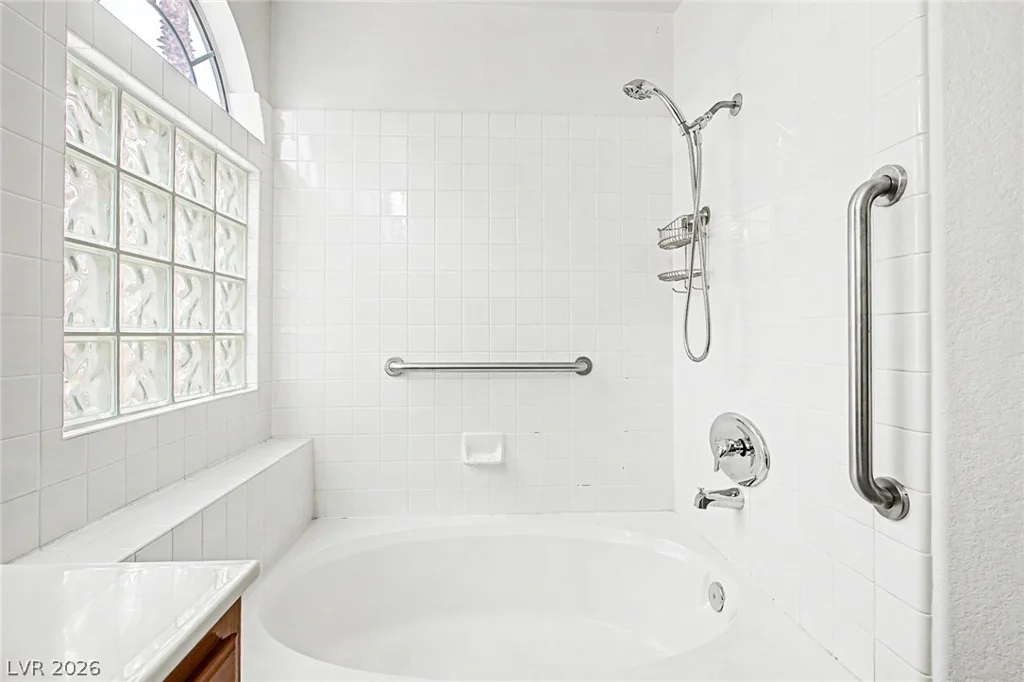 8713 Blazing Saddle, Las Vegas, NV 89129