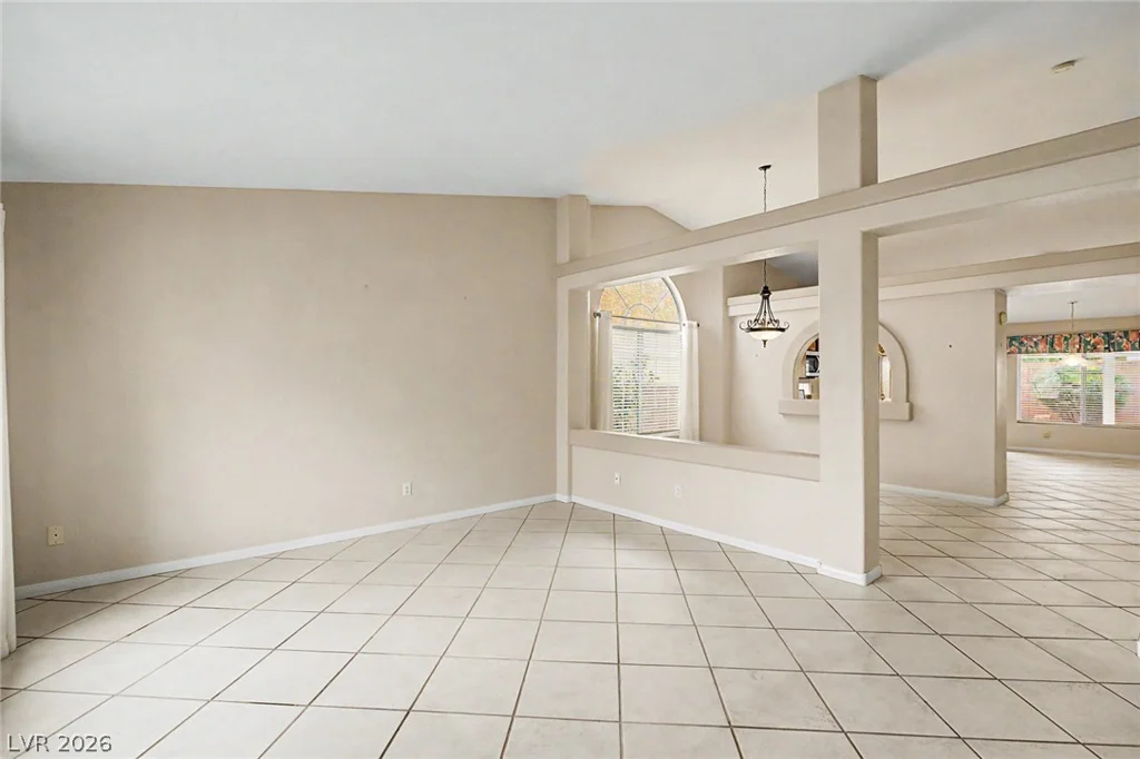 8713 Blazing Saddle, Las Vegas, NV 89129