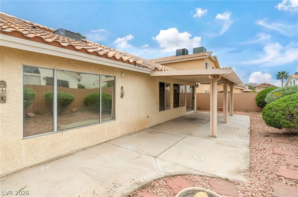 8713 Blazing Saddle, Las Vegas, NV 89129