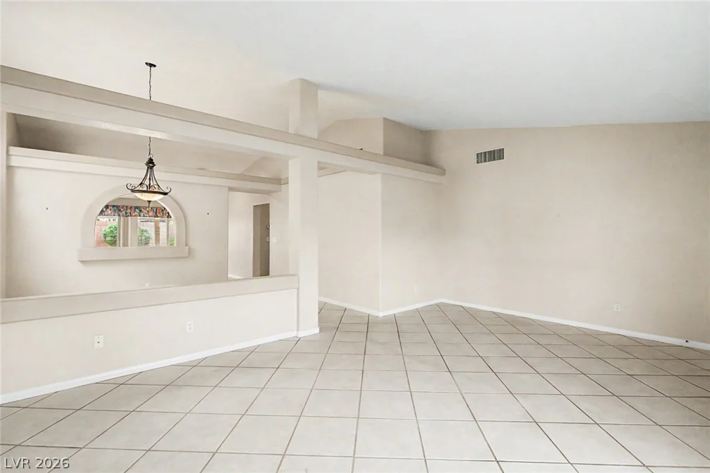 8713 Blazing Saddle, Las Vegas, NV 89129