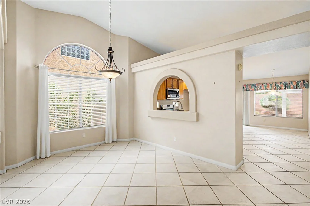 8713 Blazing Saddle, Las Vegas, NV 89129