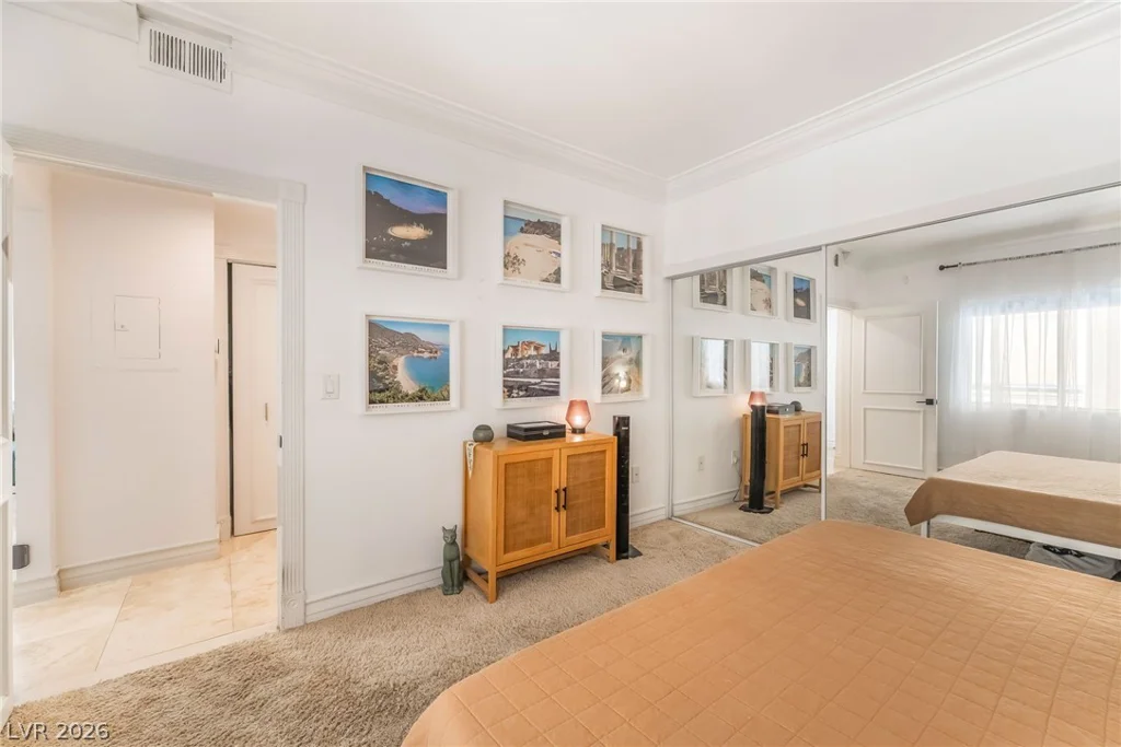 260 Flamingo, Las Vegas, NV 89169