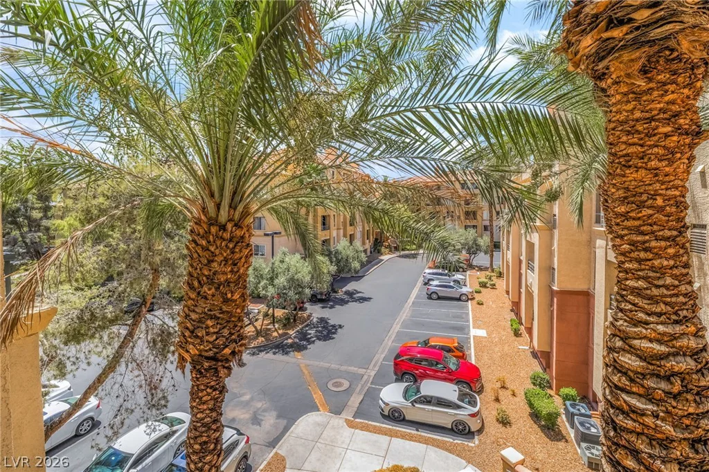 260 Flamingo, Las Vegas, NV 89169