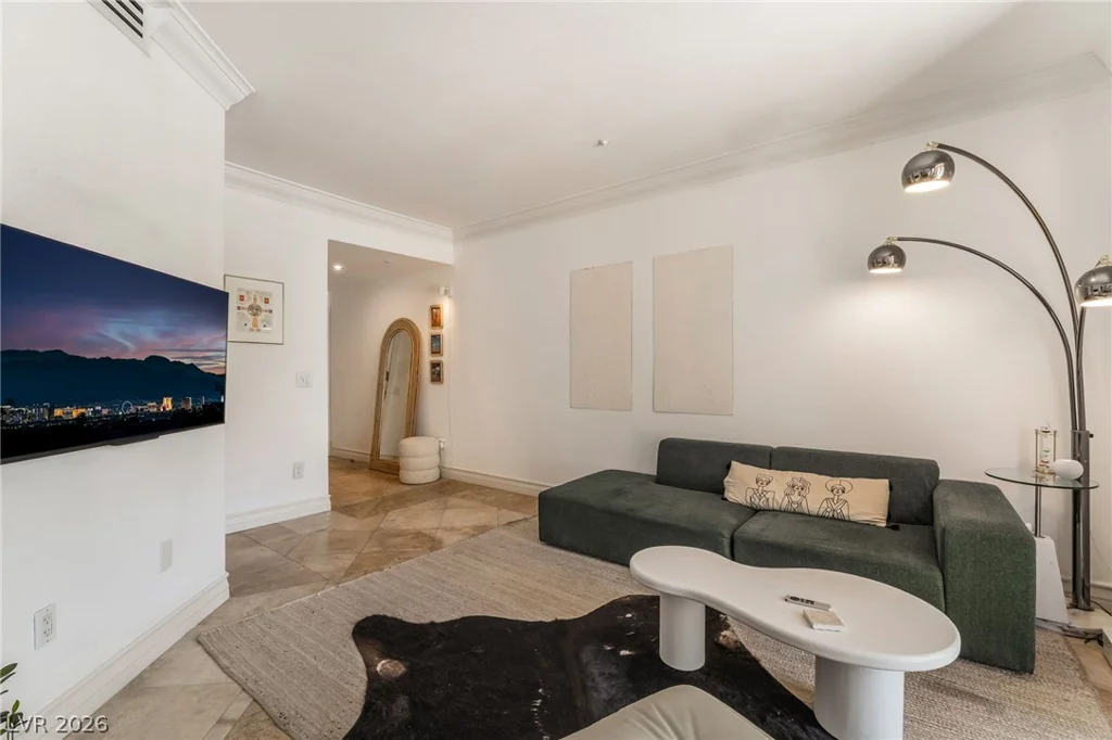 260 Flamingo, Las Vegas, NV 89169