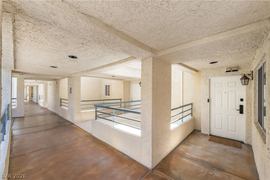 260 Flamingo, Las Vegas, NV 89169