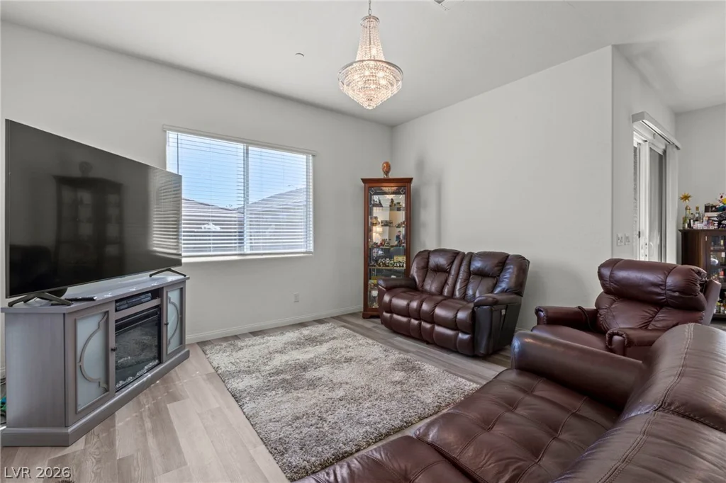 335 Silva, Henderson, NV 89011