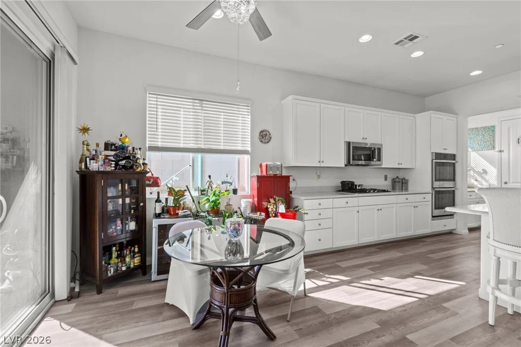 335 Silva, Henderson, NV 89011