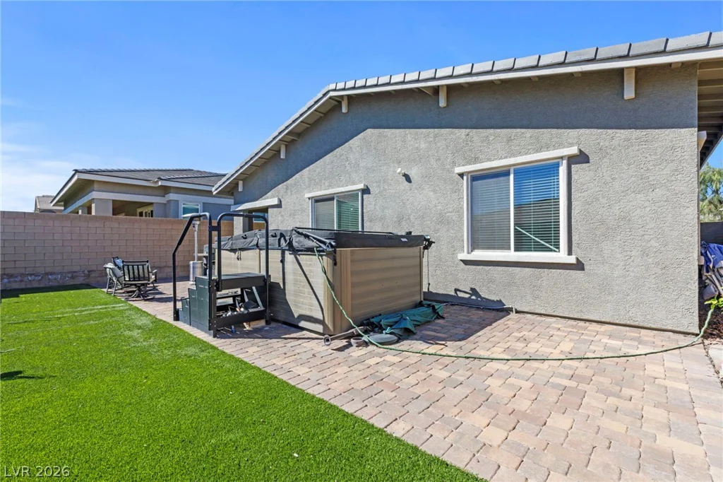 335 Silva, Henderson, NV 89011