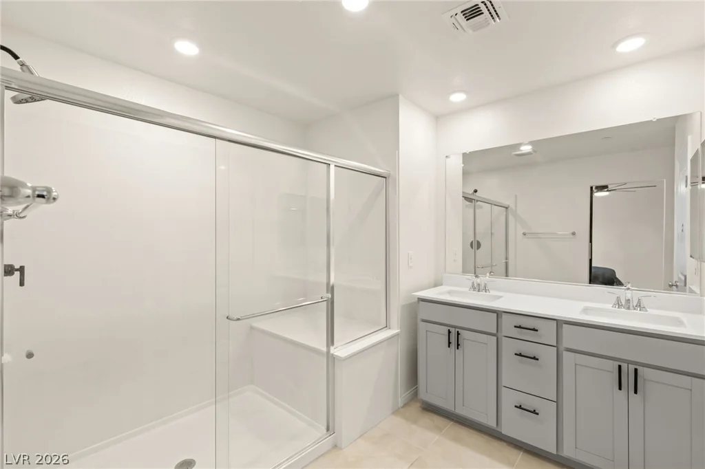 10193 Chockstone, Las Vegas, NV 89166