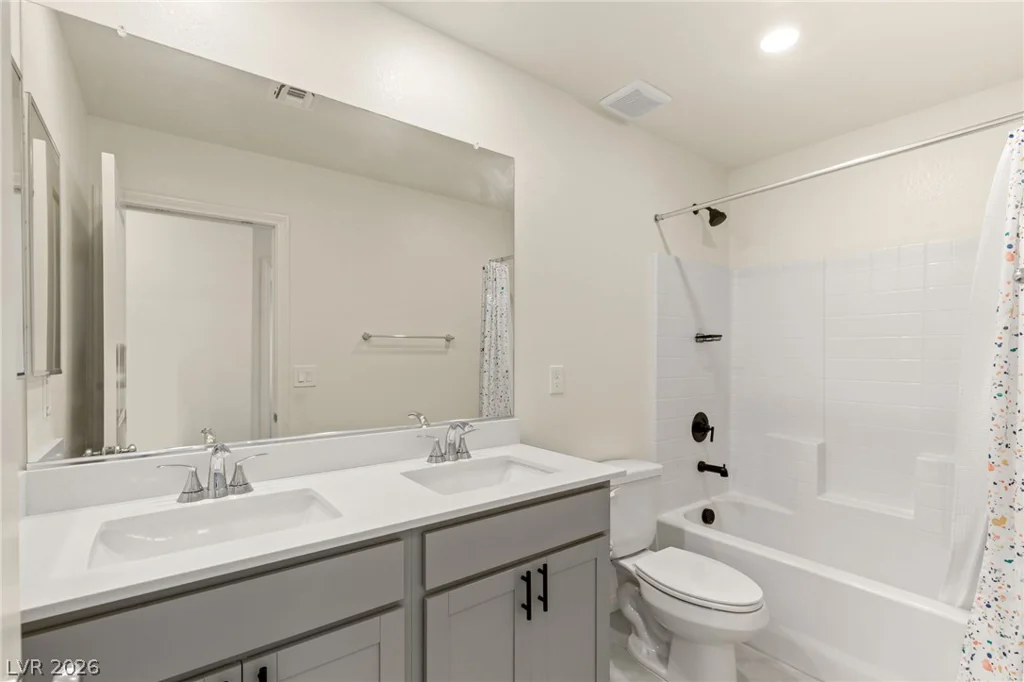 10193 Chockstone, Las Vegas, NV 89166