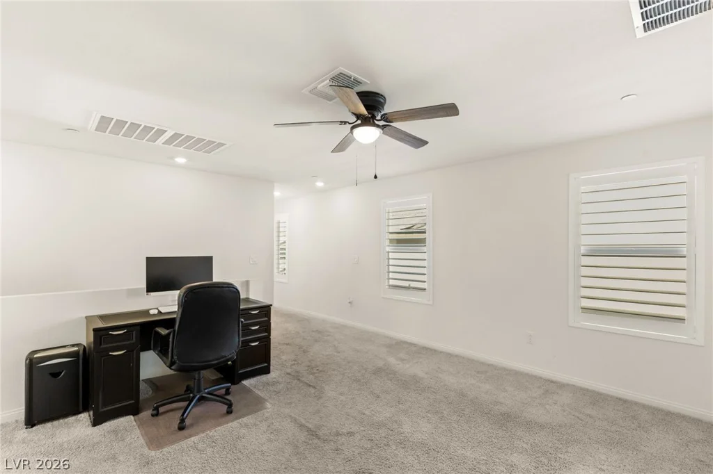 10193 Chockstone, Las Vegas, NV 89166