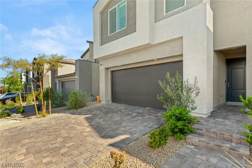 10193 Chockstone, Las Vegas, NV 89166